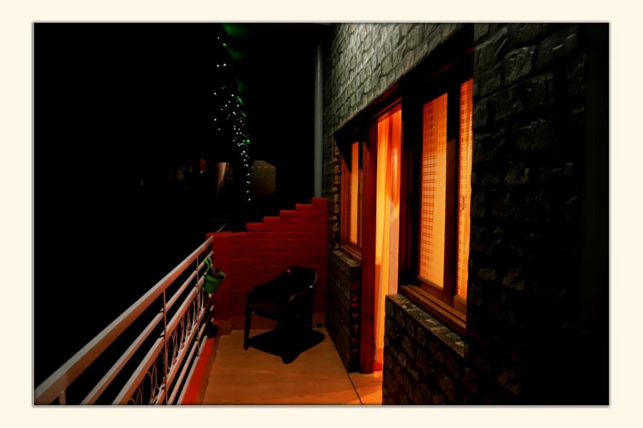 The Ranikhet Continental Exterior foto