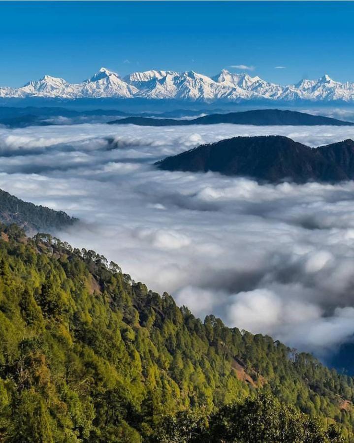 The Ranikhet Continental Exterior foto