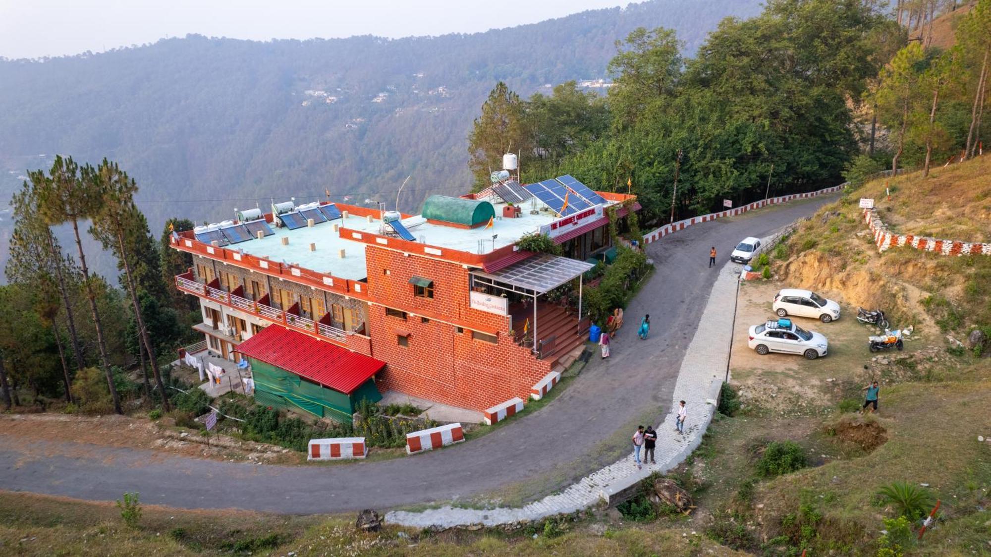 The Ranikhet Continental Exterior foto